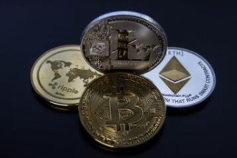 探索全球知名虚拟货币交易平台：Coinbase与Binanc的特色与优势